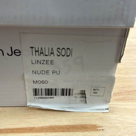 Thalia Sodi Linzee Embellished Zip-Up Pumps- Nude- Size 6 M - Picture 9 of 9